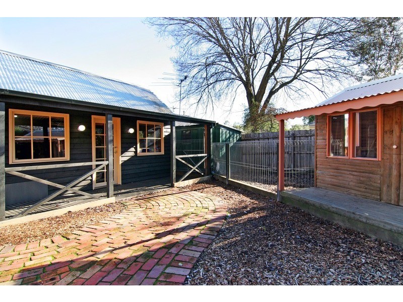22 Binbrook Drive, Croydon VIC 3136