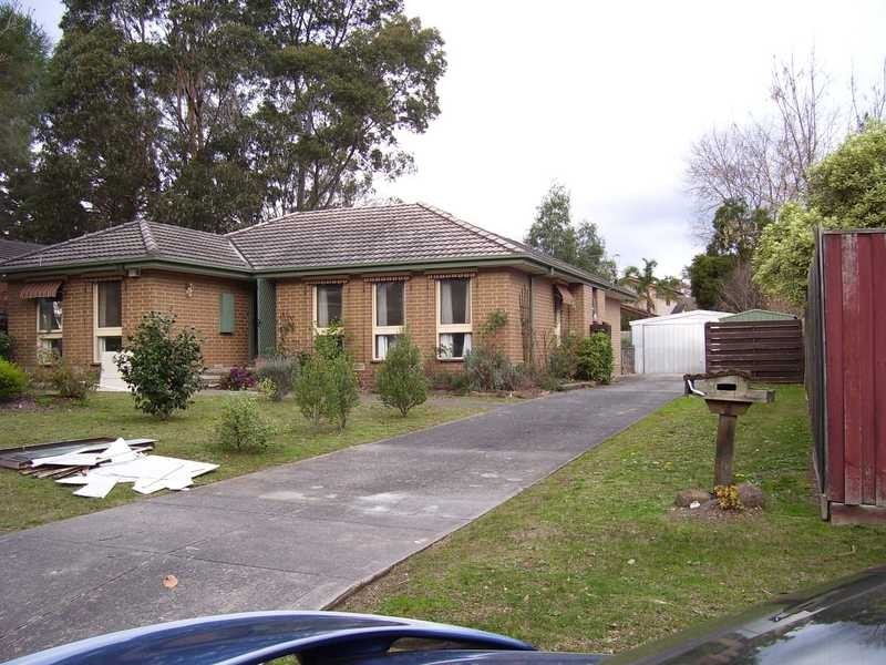 8 Bulga Street, Mooroolbark VIC 3138