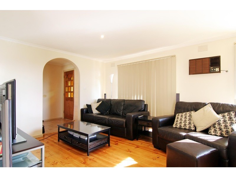 35 Holloway Road, Croydon North VIC 3136