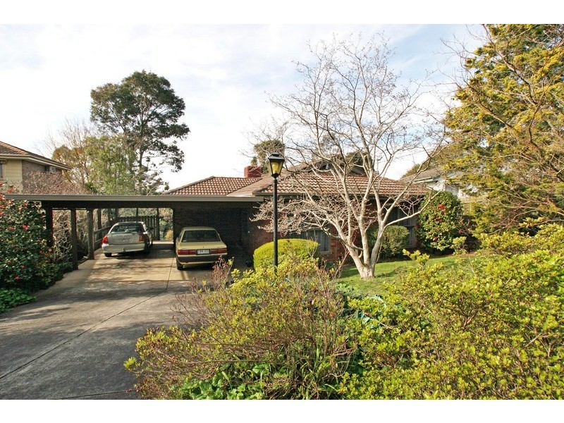 34 Club Point Drive, Chirnside Park VIC 3116