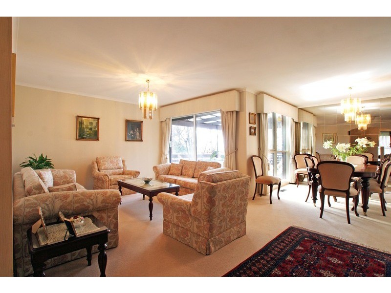 34 Club Point Drive, Chirnside Park VIC 3116