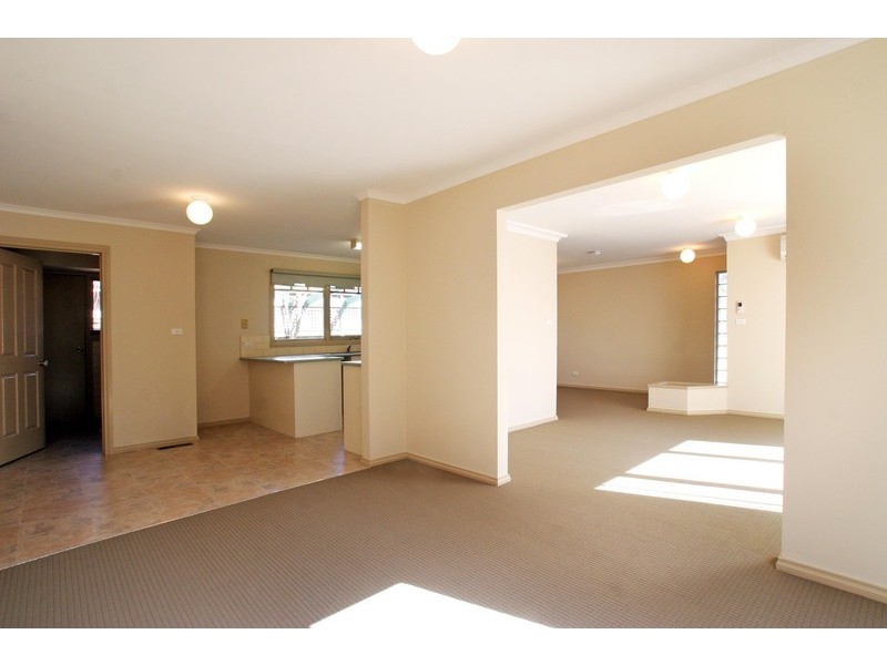 126 Hull Road, Croydon VIC 3136