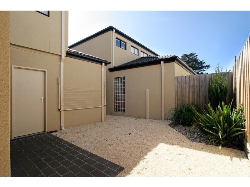 5/379 Maroondah Highway, Croydon North VIC 3136