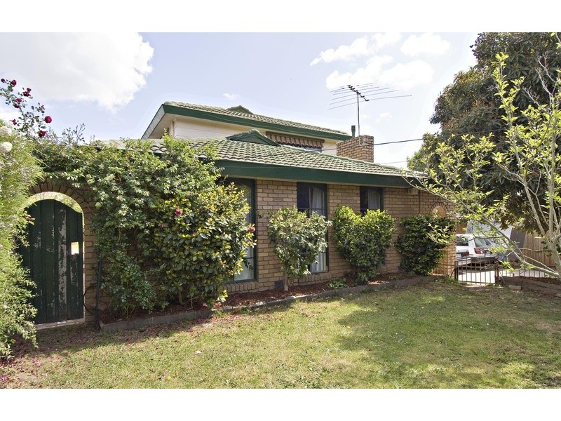 27 Kallay Street, Croydon North VIC 3136