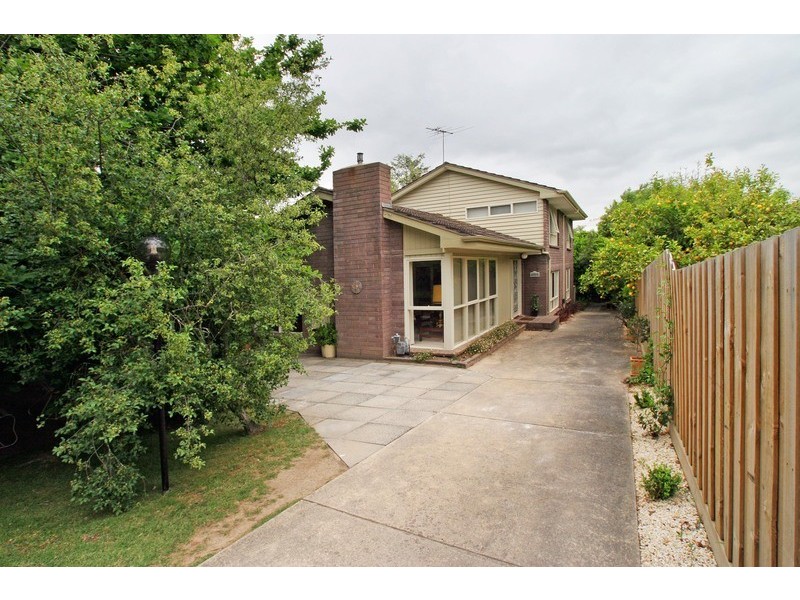 262 Dorset Road, Croydon VIC 3136