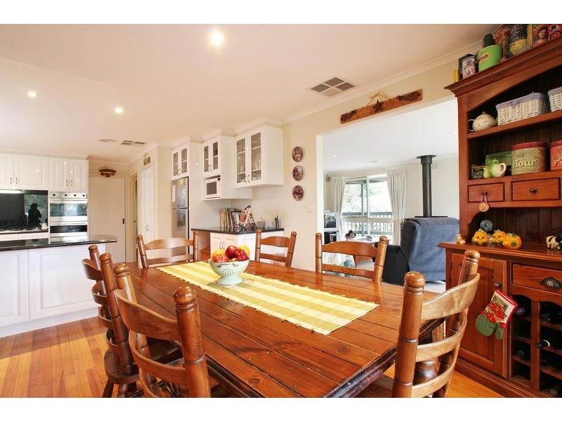 21 Gordon Avenue, Montrose VIC 3765