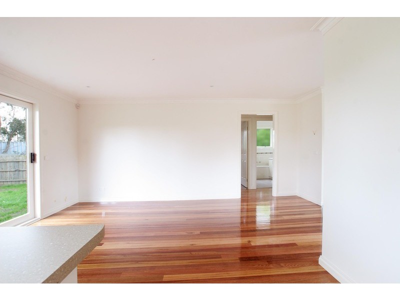 2/55 Hedwig Drive, Mooroolbark VIC 3138