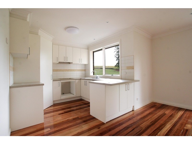 2/55 Hedwig Drive, Mooroolbark VIC 3138