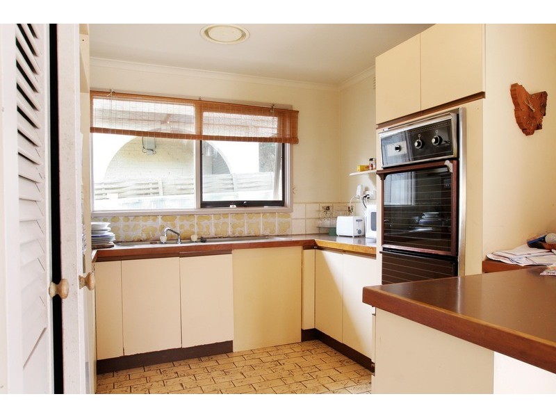 52 Sherman Drive, Bayswater North VIC 3153