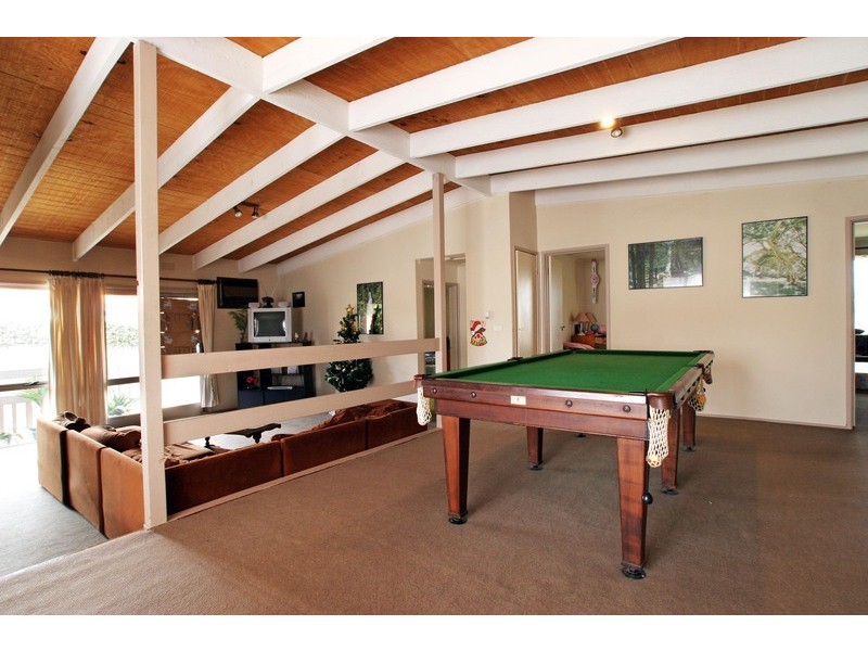 52 Sherman Drive, Bayswater North VIC 3153