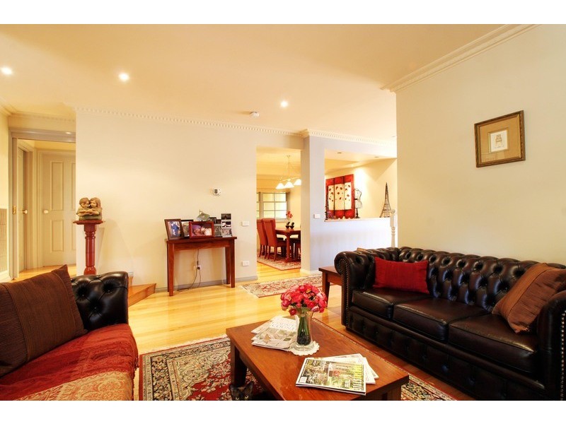 13 Dorchester Avenue, Montrose VIC 3765