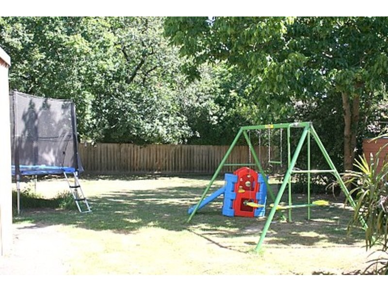 4/8-12 Landale Avenue, Croydon VIC 3136