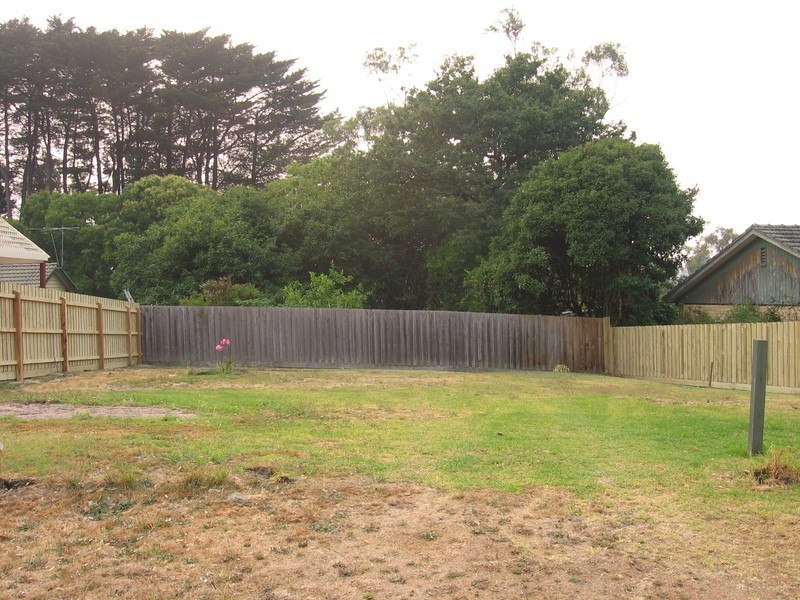 2/16 Bailey Road, Mount Evelyn VIC 3796