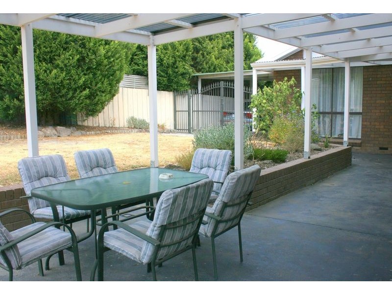 10 Greengable Court, Croydon Hills VIC 3136