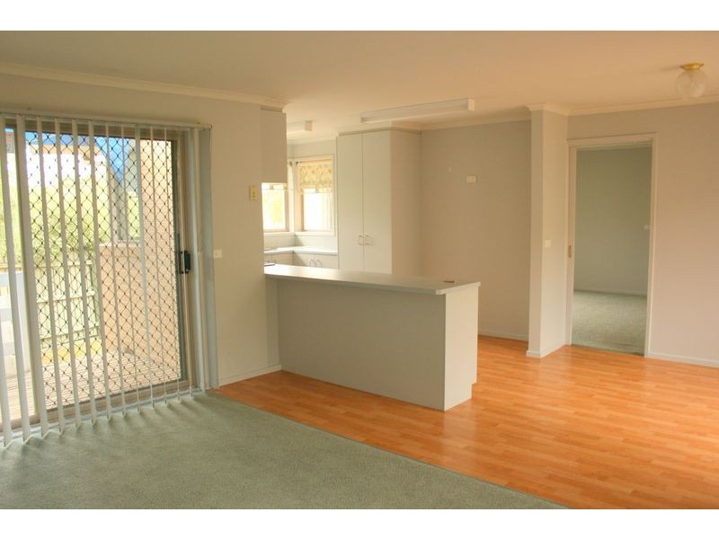 1 The Heath, Croydon North VIC 3136