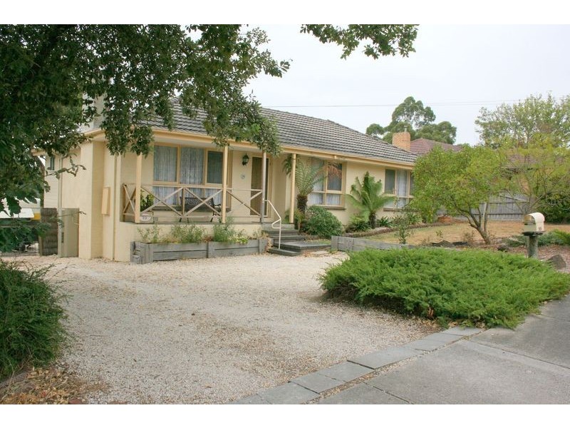 55 Faraday Road, Croydon South VIC 3136