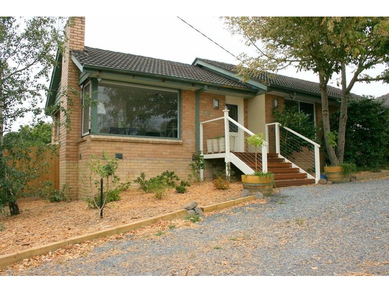 57 Faraday Road, Croydon South VIC 3136