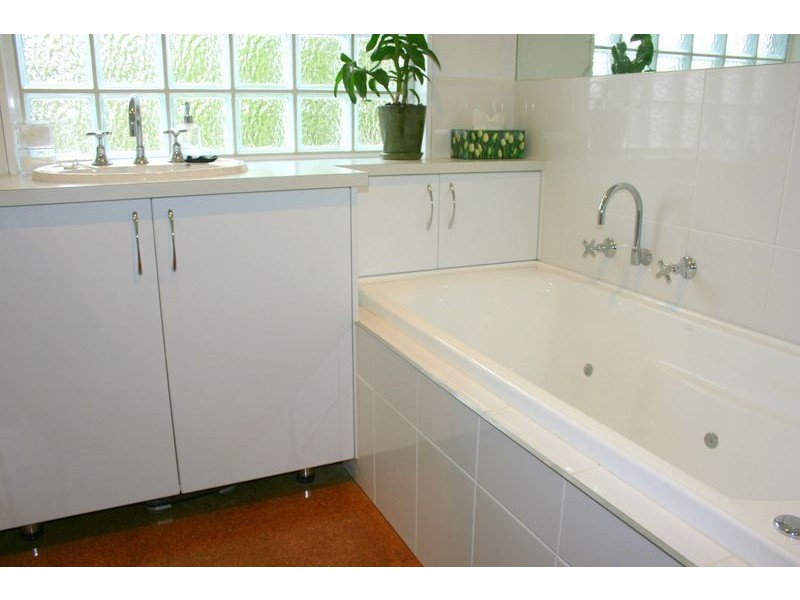 57 Faraday Road, Croydon South VIC 3136