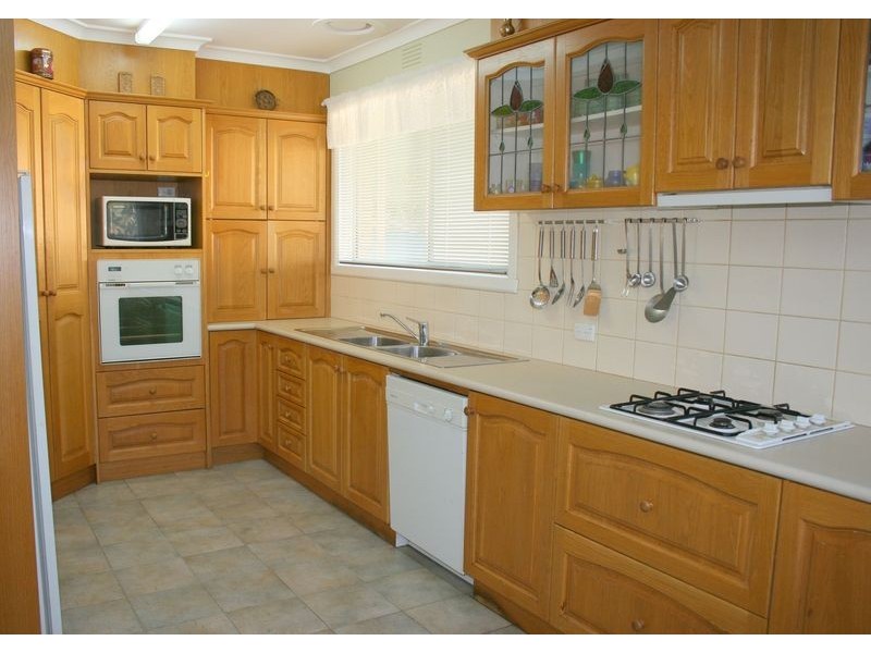 9 Marcus Road, Croydon VIC 3136