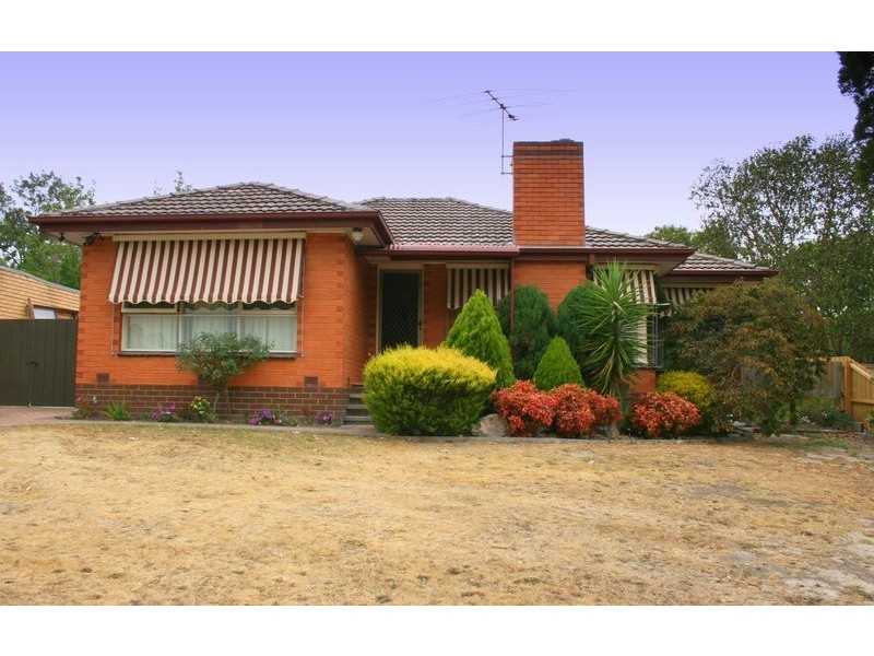 8 Kirtain Avenue, Croydon VIC 3136