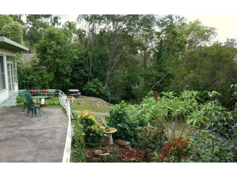 21 Stirling Road, Croydon VIC 3136
