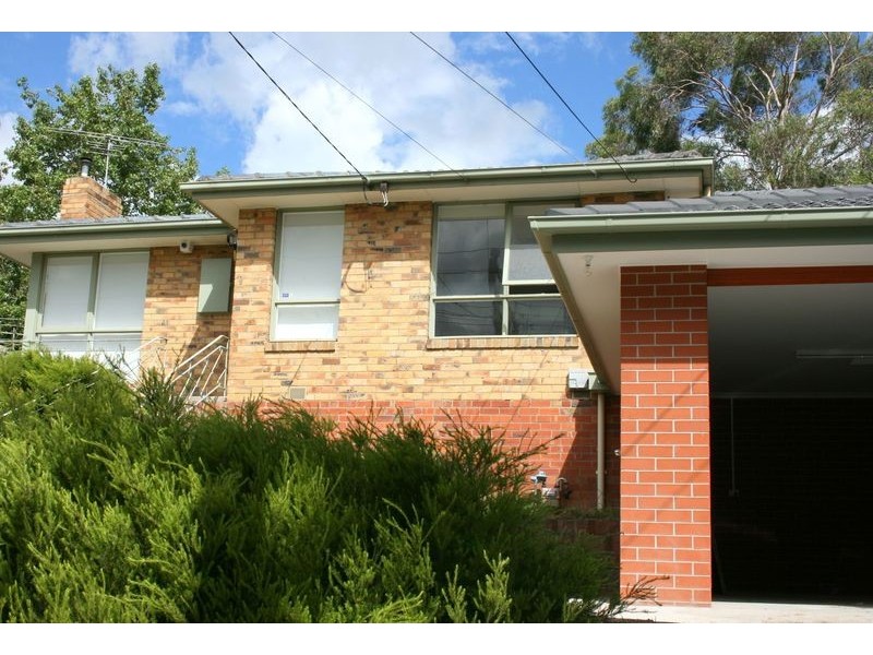 54 Cardigan Road, Mooroolbark VIC 3138