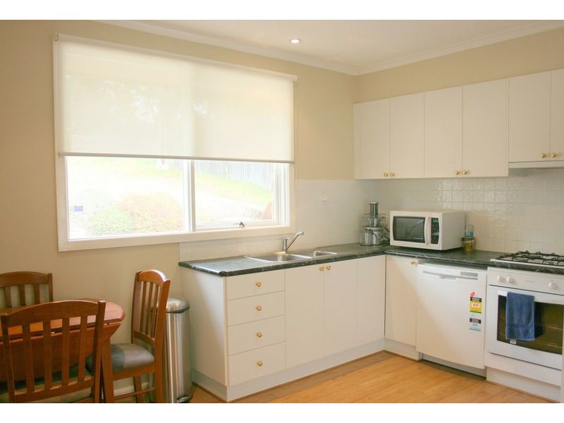 54 Cardigan Road, Mooroolbark VIC 3138