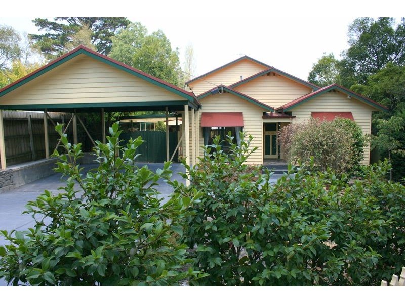 830 Mt Dandenong Road, Montrose VIC 3765
