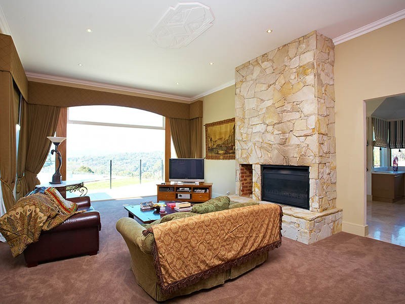 80 Stanton Grove, Lilydale VIC 3140
