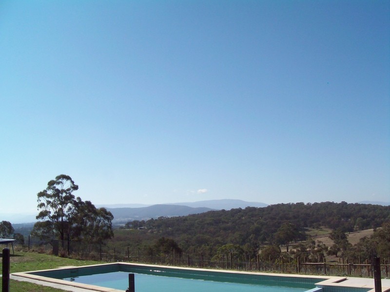 80 Stanton Grove, Lilydale VIC 3140