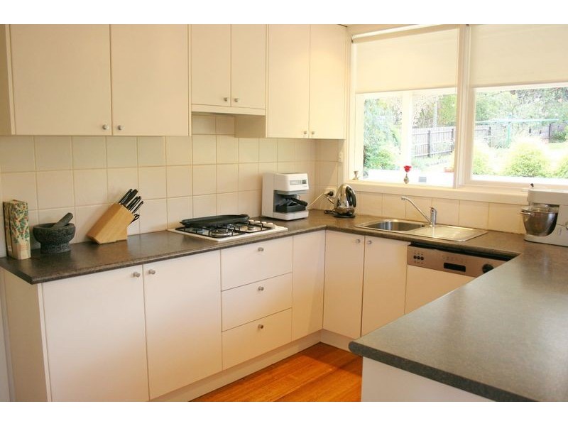 26 Ross Road, Croydon VIC 3136