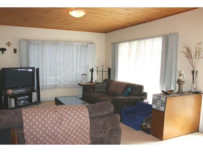 12/12 Karingal Street, Croydon North VIC 3136