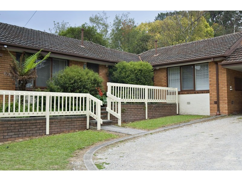 3/7 Barina Crescent, Croydon VIC 3136