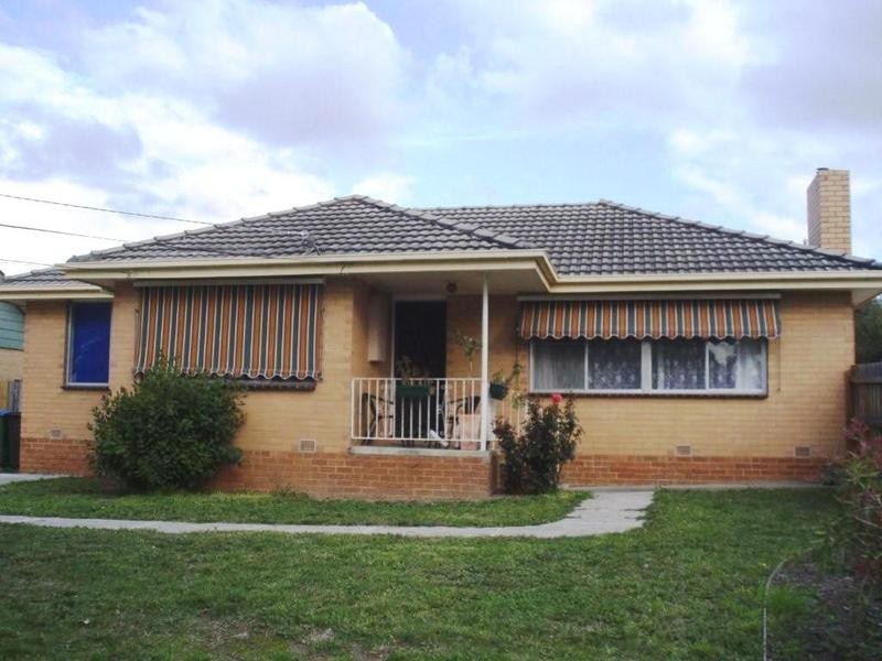 1/70 Sellick Drive, Croydon VIC 3136