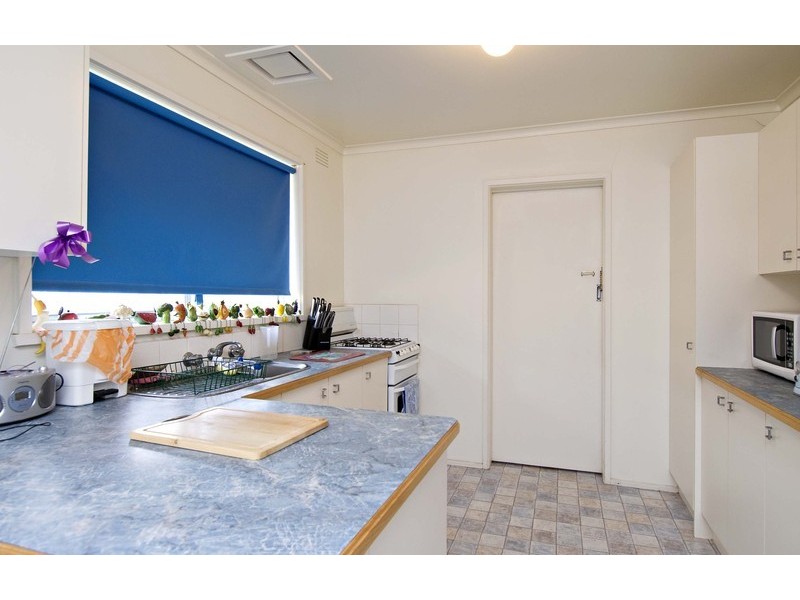 1/70 Sellick Drive, Croydon VIC 3136