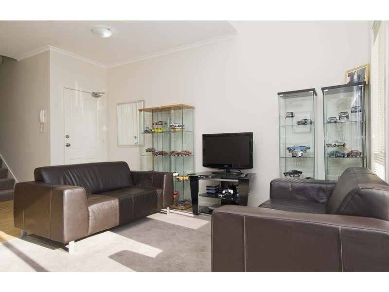 20/13-19 Hewish Road, Croydon VIC 3136