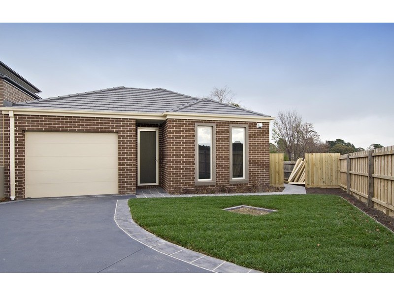 2/47 Carronvale Road, Mooroolbark VIC 3138