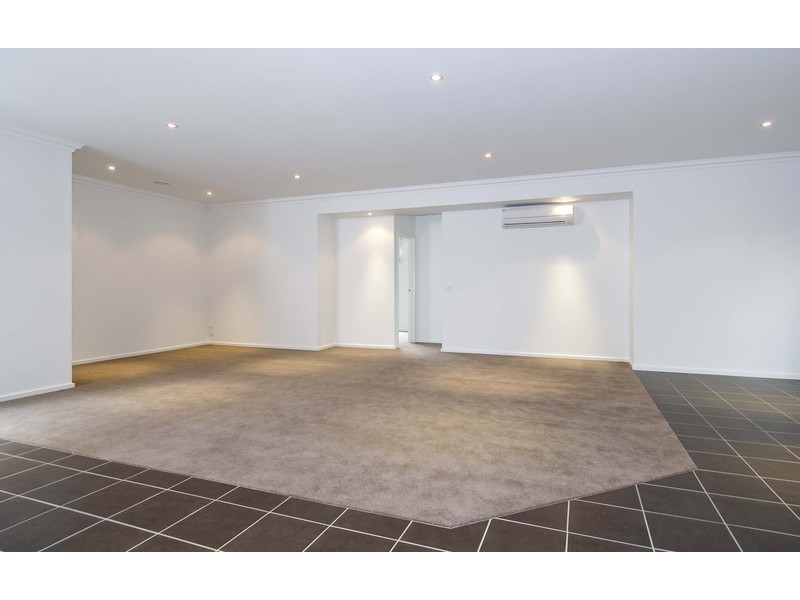 2/47 Carronvale Road, Mooroolbark VIC 3138