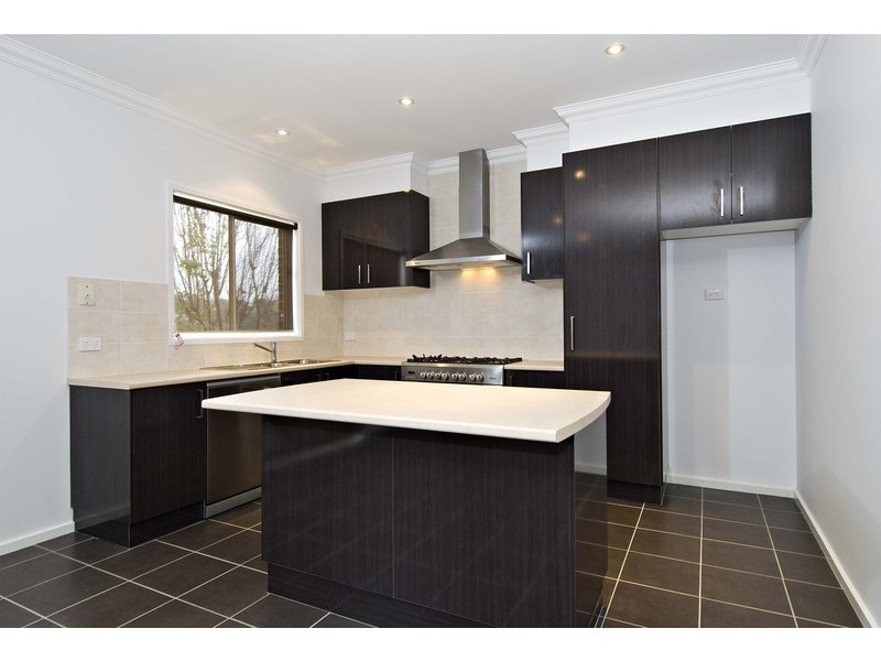 2/47 Carronvale Road, Mooroolbark VIC 3138