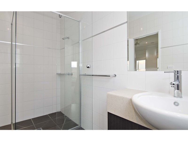 2/47 Carronvale Road, Mooroolbark VIC 3138