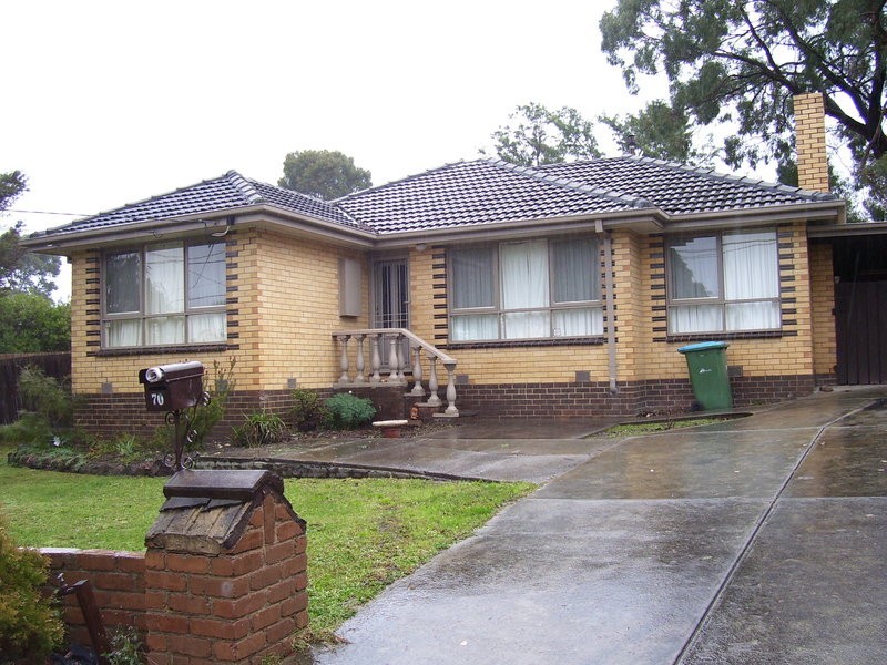 70 Belmont Road, Croydon South VIC 3136