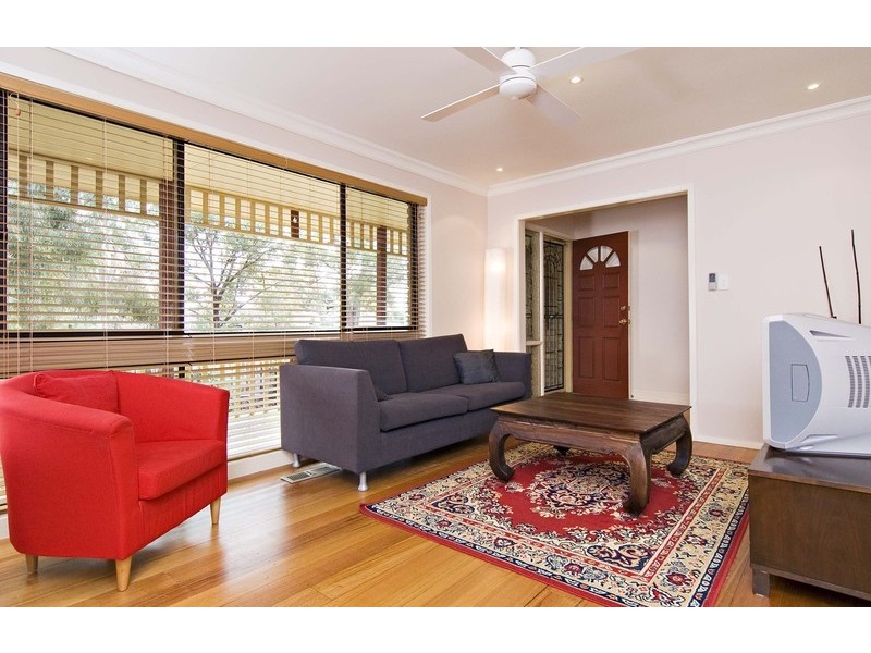18 Highland Avenue, Croydon VIC 3136