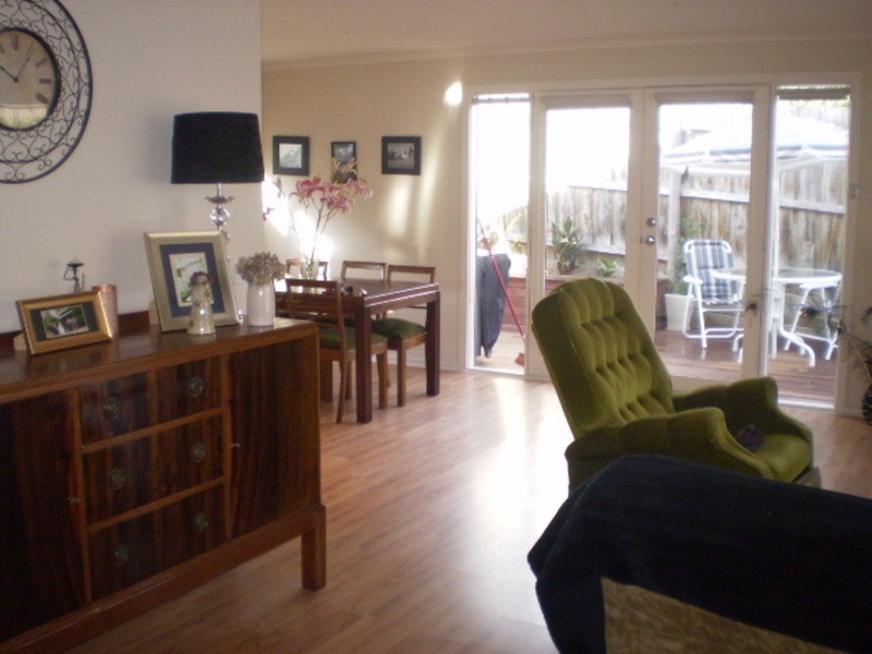 34 Ross Pincott Drive, Mooroolbark VIC 3138