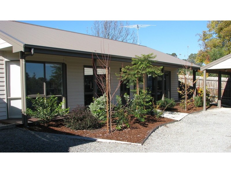 34 Ross Pincott Drive, Mooroolbark VIC 3138