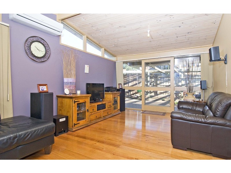 5 Yanina Court, Croydon VIC 3136