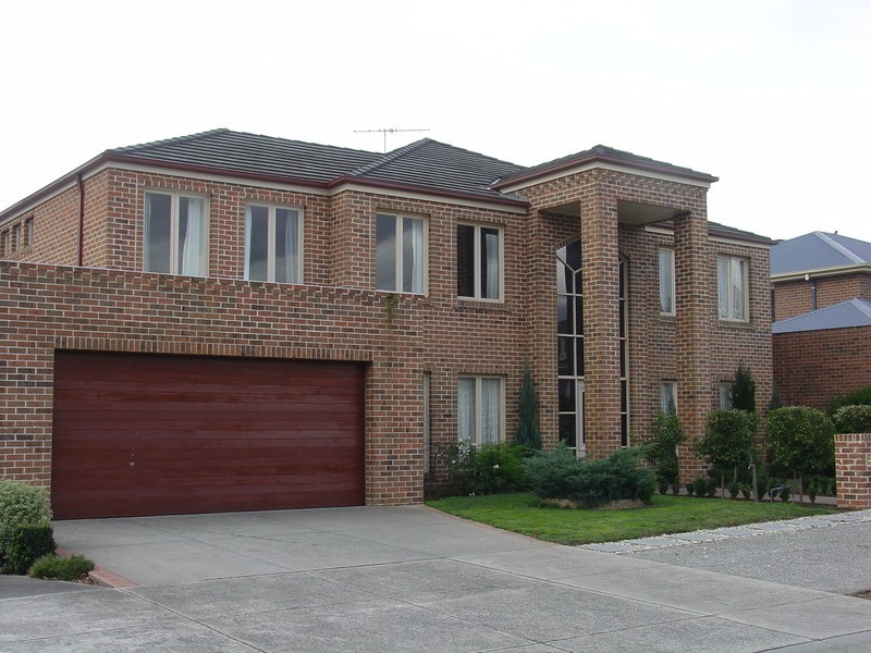 13 County Terrace, Croydon Hills VIC 3136