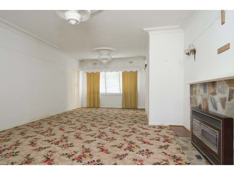 20 Larch Street, Blackburn VIC 3130