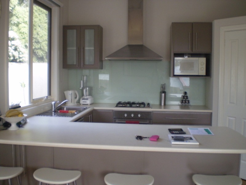 142b Mt Dandenong Road, Croydon VIC 3136