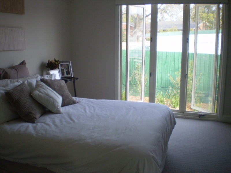 142b Mt Dandenong Road, Croydon VIC 3136