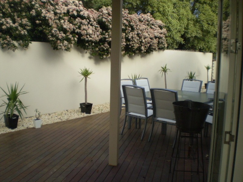 142b Mt Dandenong Road, Croydon VIC 3136